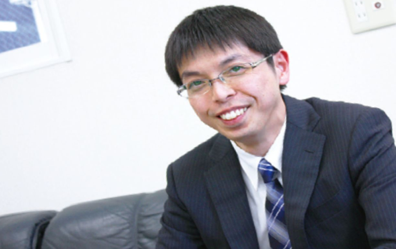 総務部長/横岡喜紀
